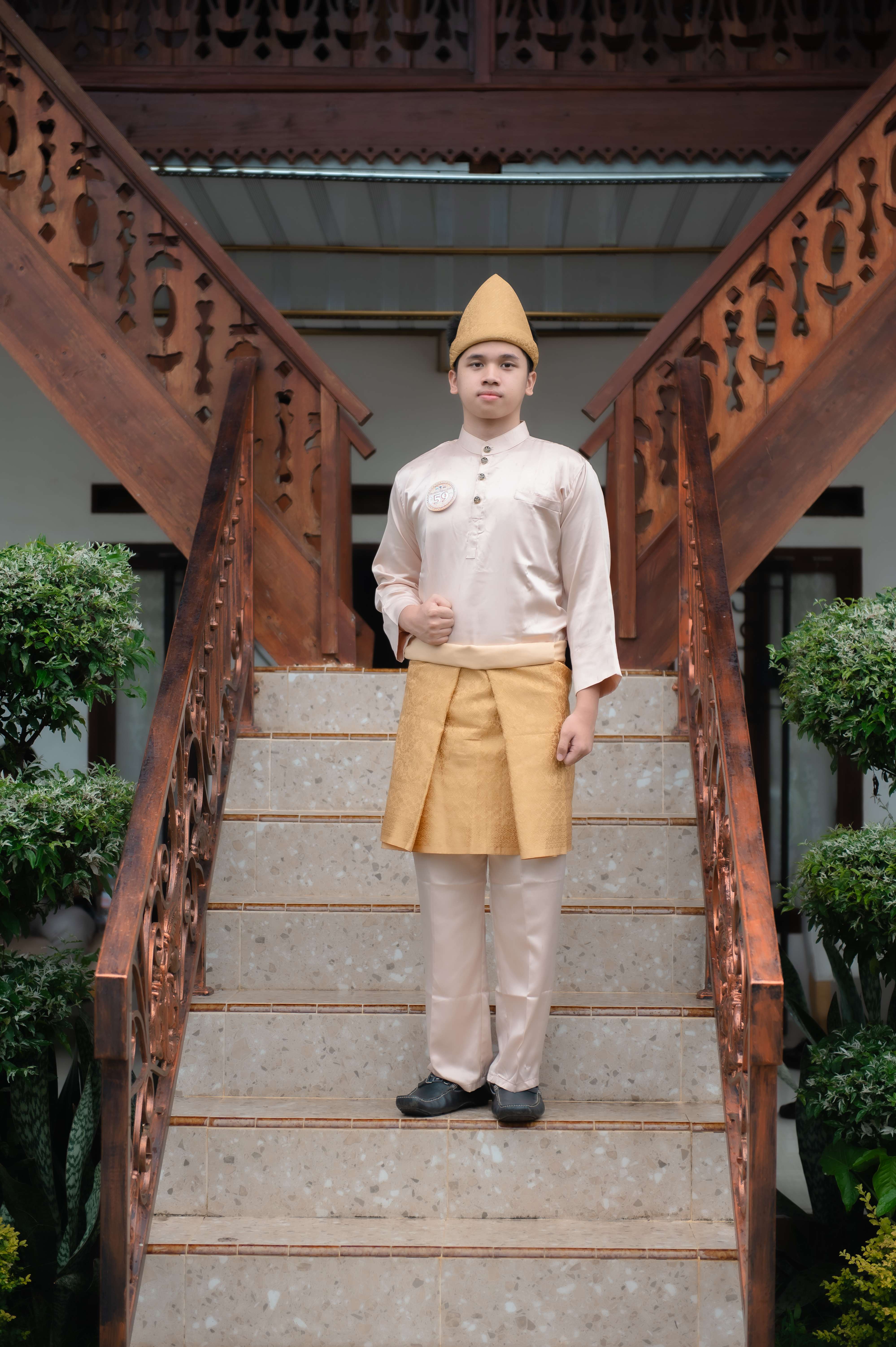 M. AMIN RAIS AZKA